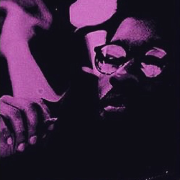 My name is Ali. - Picture 2 of 2